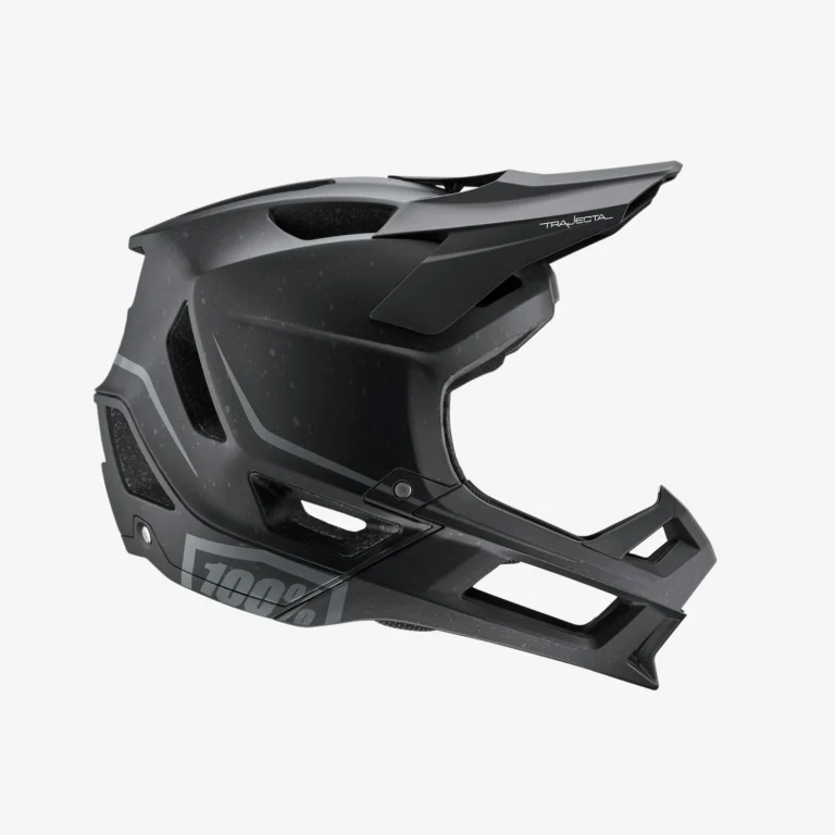 Trajecta Black con Fidlock